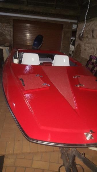 4.4 bay or dam boat completly new