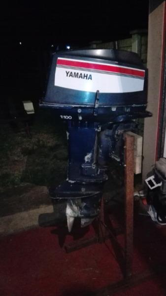 Old yamaha 40hp pull start motor for sale or swop