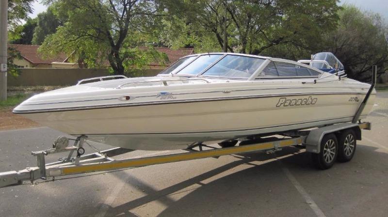 2010 Panache 2250 with 200hp Yamaha 4-Stroke Motor