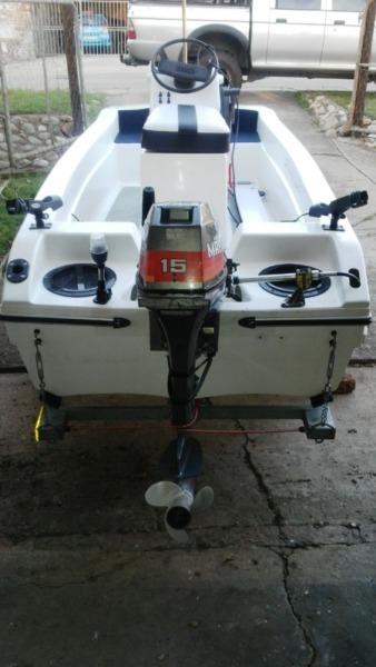 3.2m centre console open river boat