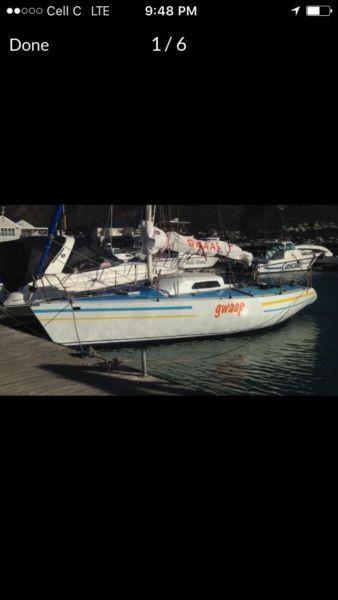 Racing yacht 32ft