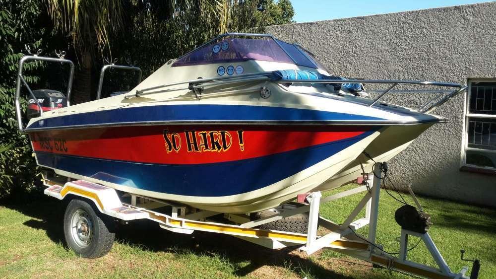 Deap sea boat