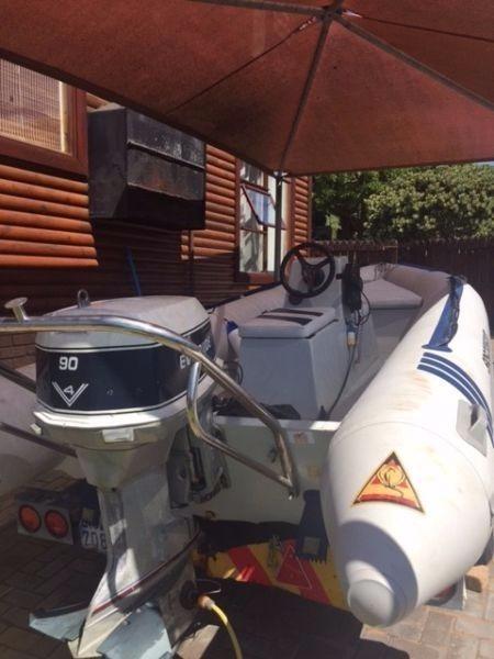 4.8m Stingray semi rigid boat for sale