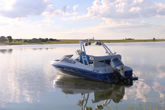 2012 Panache 2250 with a 225hp Honda