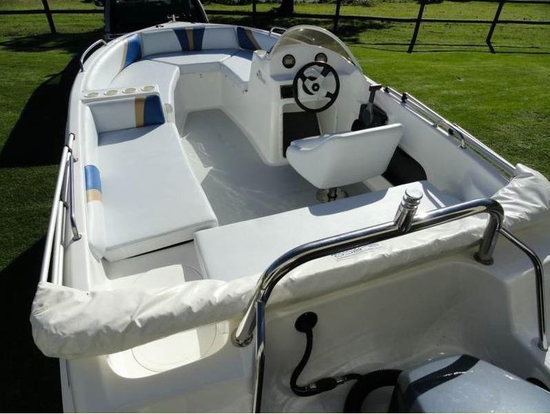 EXPLORER 510 YAMAHA 115HP - SPEED BOAT ONLY 74HRS