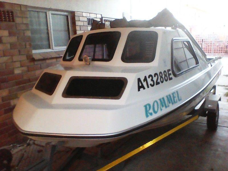 4,2 meter sportsman cabin boat