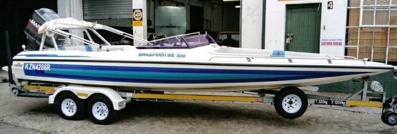 21FT Barefooter With 225hp Mariner