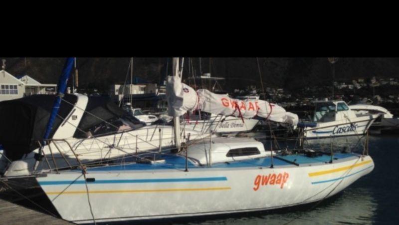 32 ft yacht revamped completely