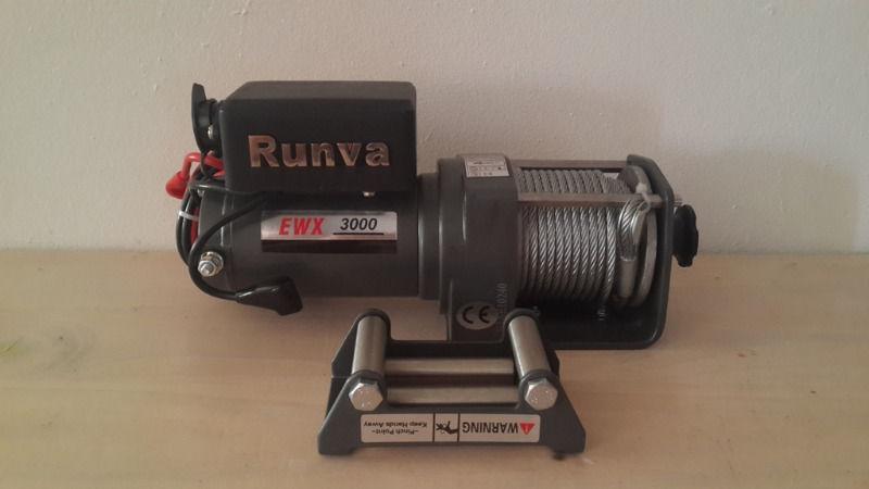 RUNVA EWX3000U LBS 12V ELECTRIC CABLE WINCH (v)