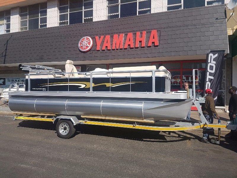 New Watermark 6250 Pontoon Boat