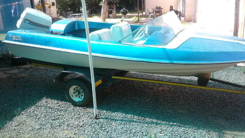 60 hp 4 seater family boat