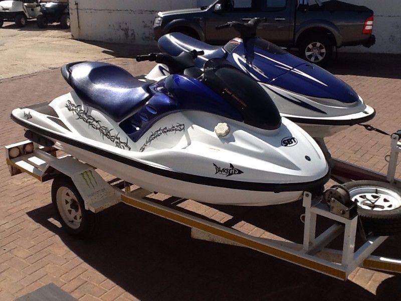 2003 Yamaha GP1300R and 1999 Yamaha WS 800