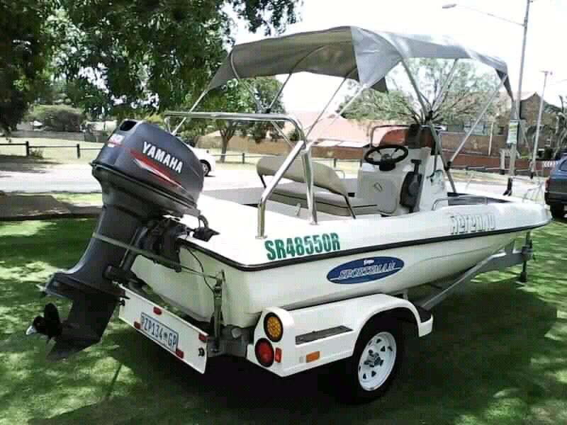BASS BOAT Sportsman 4.6m LIKE NEW!!!