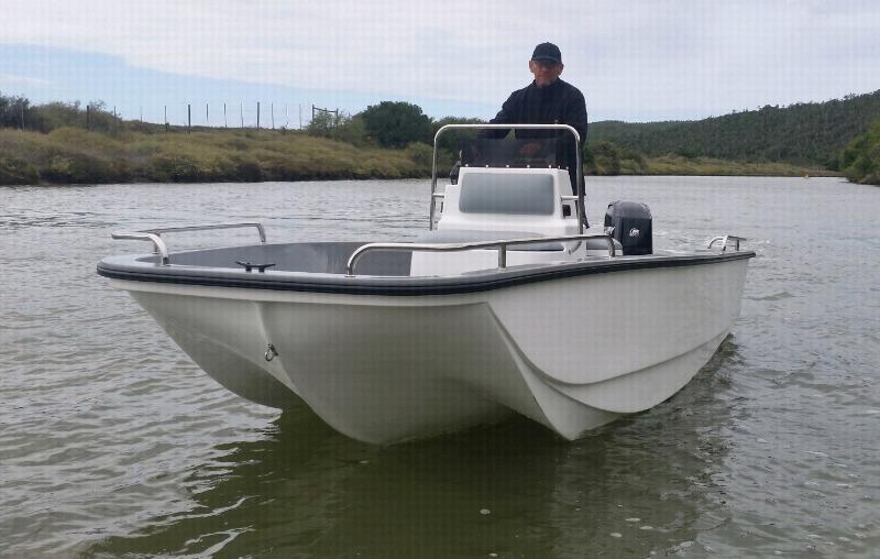 Bandit 490 (16ft) Cathedral Hull Utility