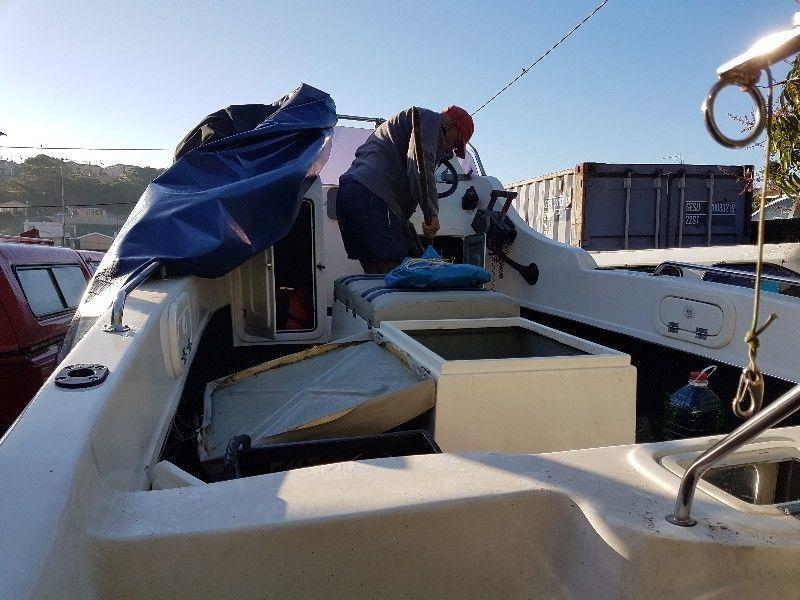 Tcat boat with yamaha motors