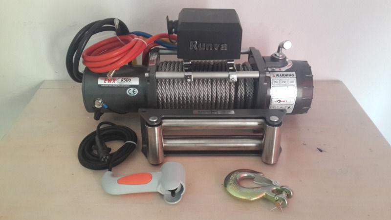 RUNVA EWX 9500 F CABLE 12V ELECTRIC WINCH (D)
