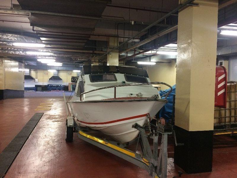 Kingfisher Boat with Mariner 60hp