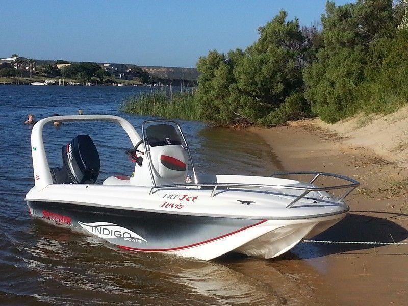 E400 on galvanised trailer with a 50hp Yamaha outboard engine (no trim or tilt)