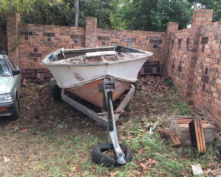 Old Trailer - For Sale (Boat Free)