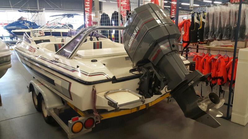 XSTA-SKI BOAT