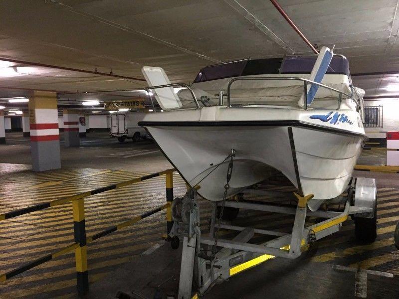 Tee Top boat