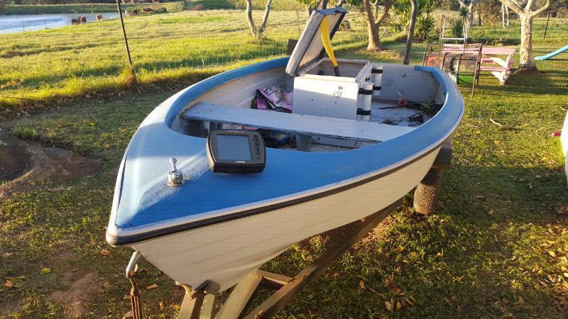 River boat with 30hp Suzuki motor