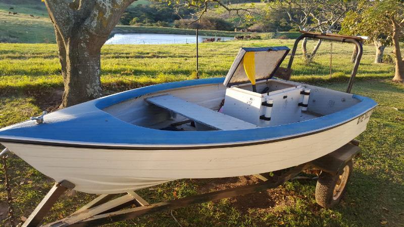 River boat with 30hp Suzuki motor