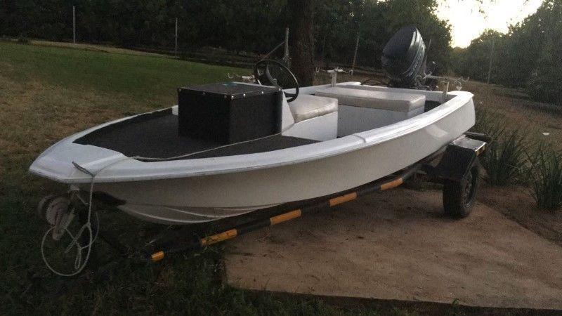 Nice fishing Boat for sale