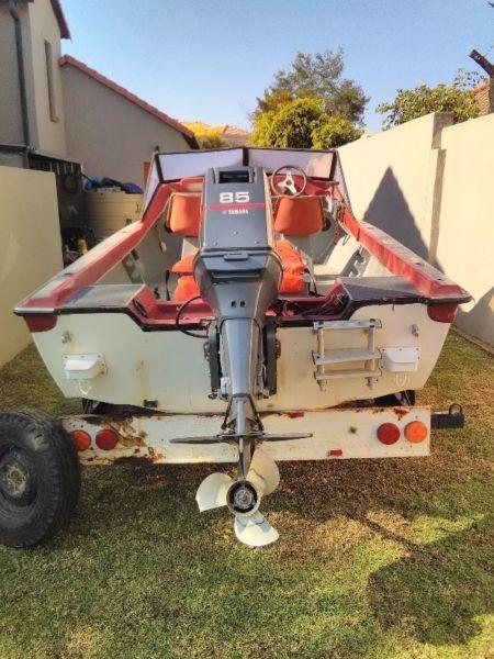 Ace Craft boat, 85 Yamaha Longstern pre-mix with trim and tilt