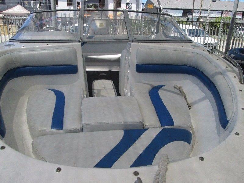 Countess 190 with a Honda BF150 hp Four stroke engine
