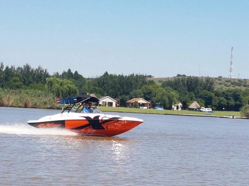 Sensation 22 SXI - sexiest boat on the river