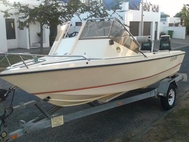 Navarone 16.6 ft with 2 x Mercury 40