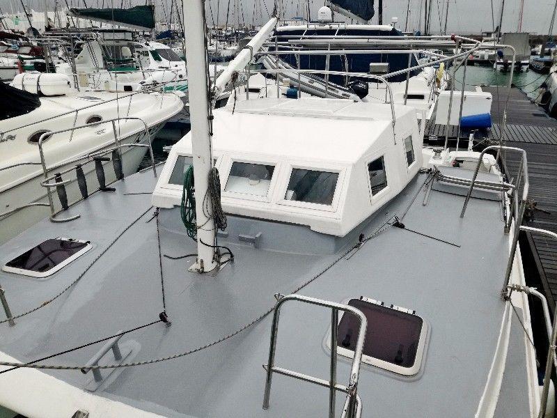 30 ft Catamaran Sailboat for sale in  Club Mykonos