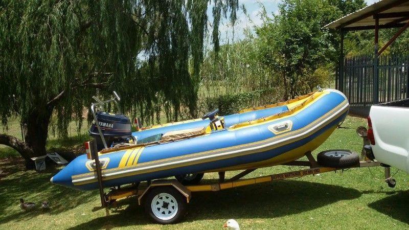 4.2m Gemini boat with trailer