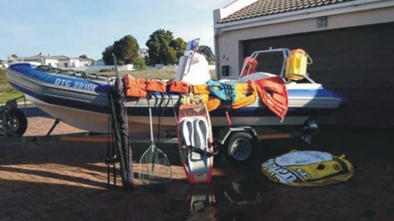 Rubber Duck - Flite Rib - 5.5 m with 90 Yamaha Motor
