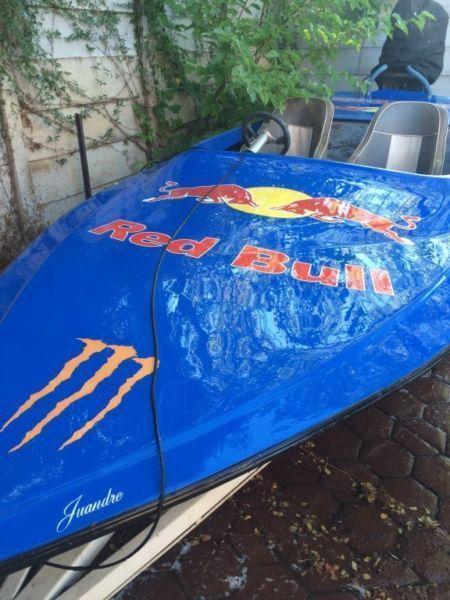 Racing / speedboat with Wildcat Hull and 150hp Mercury Black Max outboard. R20000 or to swop