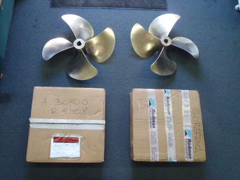 Bronze counter rotating propellers for inboard diesel motor yachts and sportfishers - R 4500