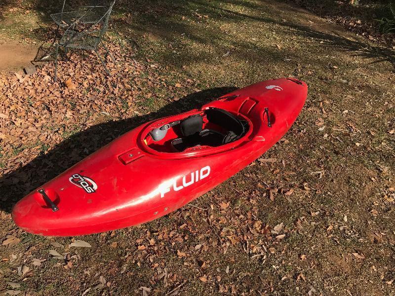 Whitewater Kayak - Fluid - Solo Meduim - Red
