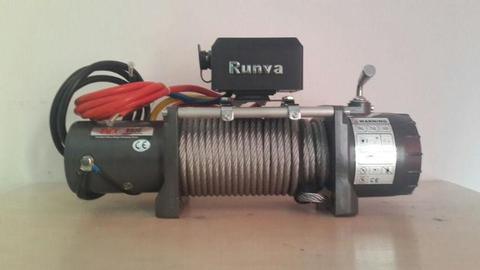 WINCH RUNVA EWX 9500S LB BRAND NEW (M)