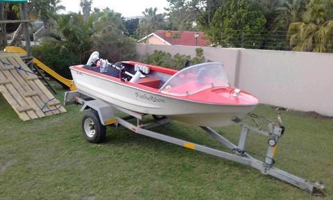 River boat contact 0726149619 SOLD