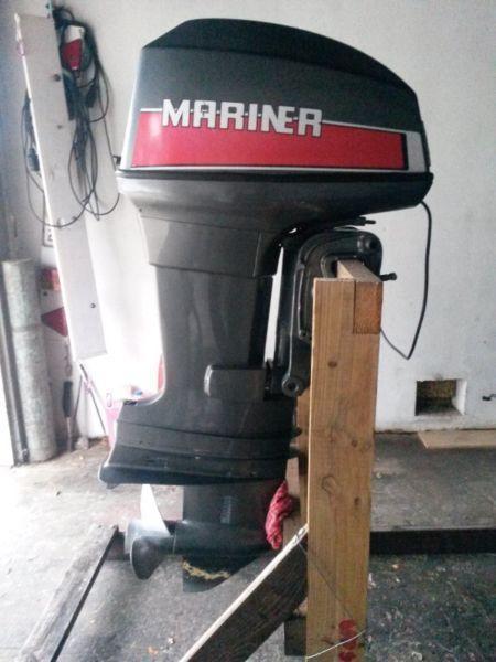 48Hp Mariner outboard engine for sale
