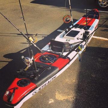 Stealth wahoo super light fishing kayak
