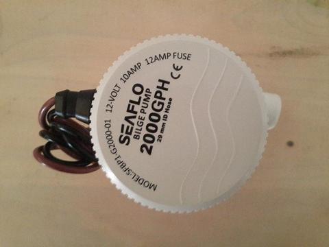BILGE PUMP 3000GPH SEAFLO (v)