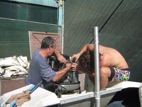 Pieter's Outboard Repairs