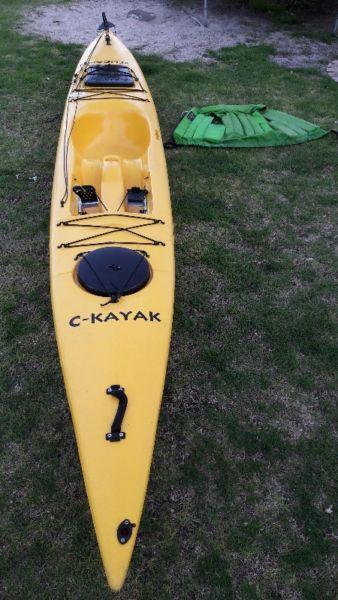Kayak. Pelican. 1 man Kayak. good condition. Very stable on the water. Sea, river or flat water