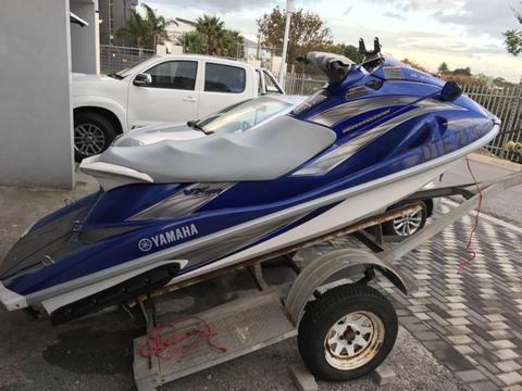 Yamaha vx1100 deluxe Jetski
