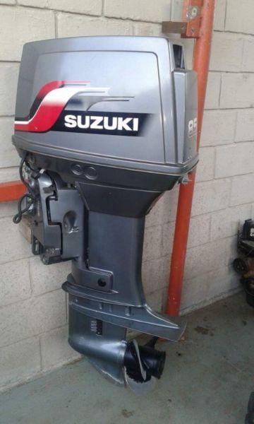 2x 85 Suzuki 2stroke motors