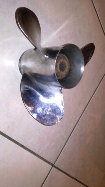 Quicksilver stainless prop