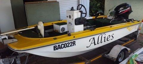 Bay/Bass Boat with 2006 40hp Mercury