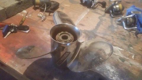 STAINLESS BOAT PROP NEW